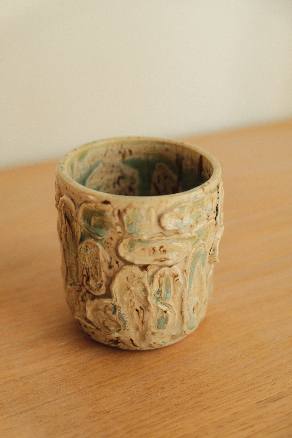 Speckled Crevice Cup
